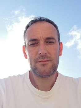 Profil von Lirone